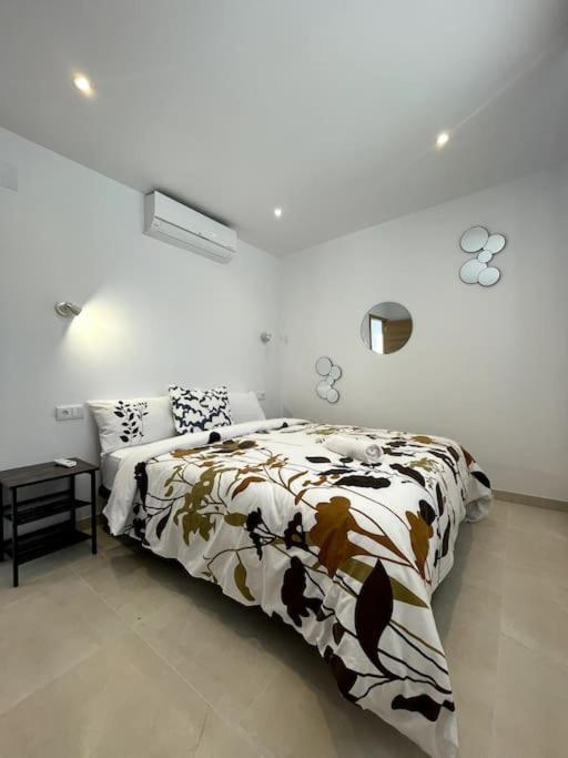 אמפוריבראבה Belle Villa Contemporaine Piscine Privee מראה חיצוני תמונה
