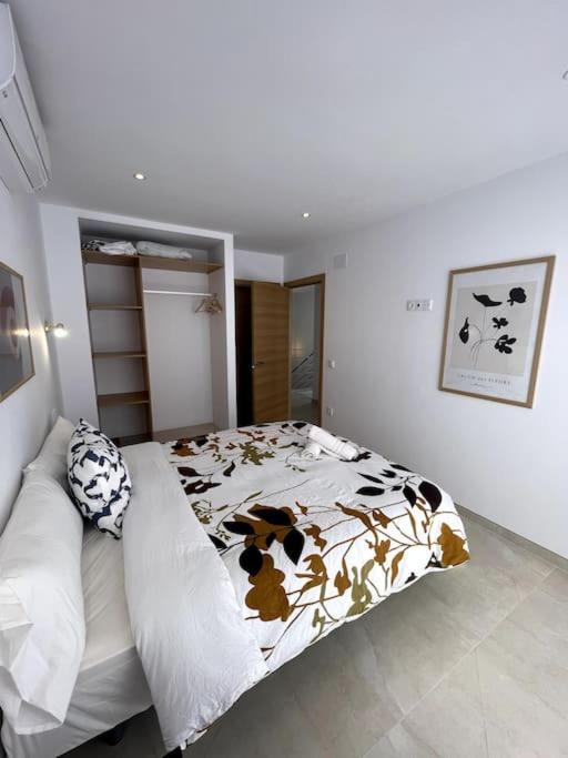 אמפוריבראבה Belle Villa Contemporaine Piscine Privee מראה חיצוני תמונה
